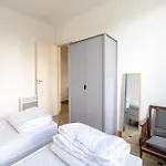 Maison De Pecheur, - 910