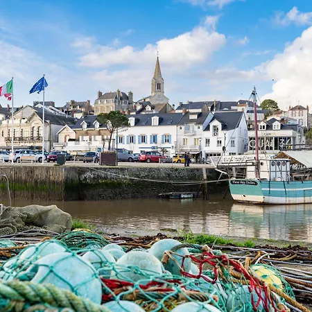 910 - Maison 4, A Pied * Pornic