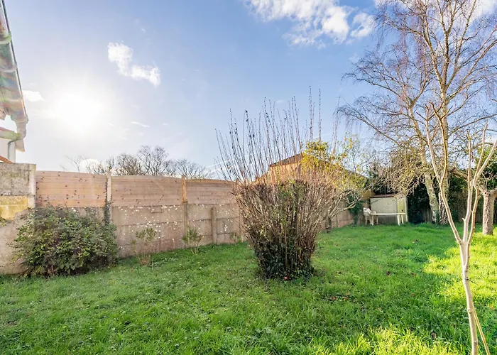 910 - Maison 4, A Pied