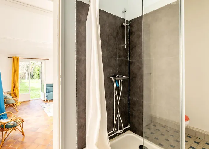 910 - Maison 4, A Pied